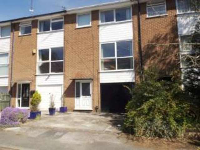  Image of 3 bedroom Terraced house for sale in Plant Close Sale M33 at Sale Greater Manchester Ashton upon Mersey, M33 6WR