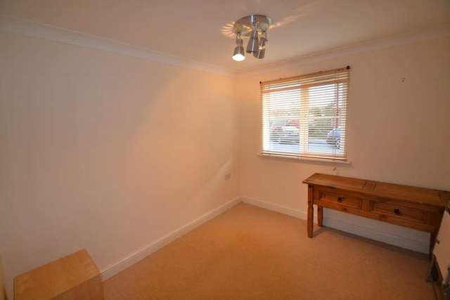  Image of 2 bedroom Flat to rent in Poppy Fields Kettering NN16 at Rothwell Road Kettering Northamptonshire, NN16 8UU