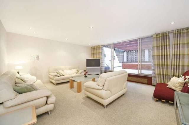  Image of 2 bedroom Flat to rent in Portobello Road London W11 at Portobello Road  London, W11 3DB