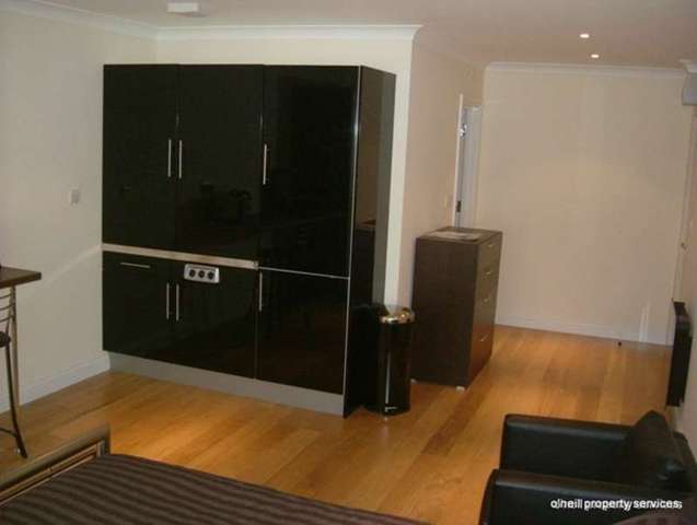  Image of 3 bedroom Detached house to rent in Fulmer Lane Gerrards Cross SL9 at Fulmer Lane  Gerrards Cross, SL9 7BL