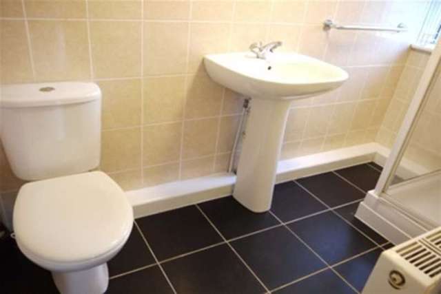  Image of 1 bedroom Flat to rent in Probus Truro TR2 at Truro, TR2 4LS