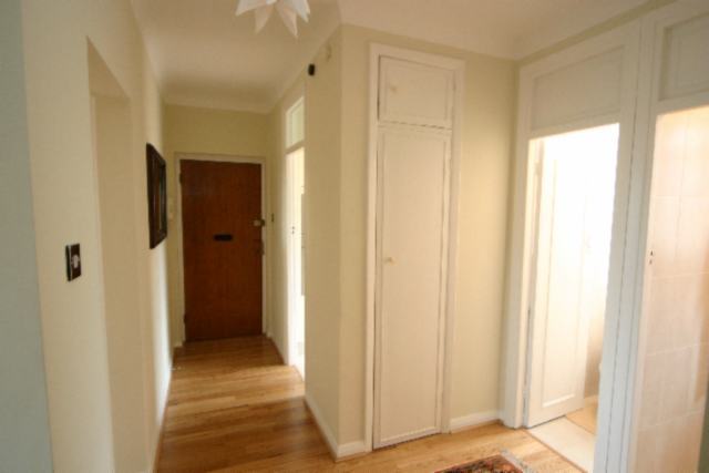  Image of 2 bedroom Flat to rent in Gloucester Place London NW1 at Gloucester Place  Marylebone, NW1 6DP