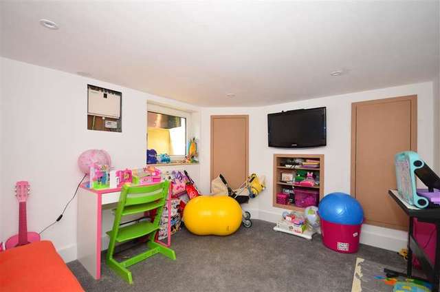  Image of 2 bedroom Terraced house for sale in Railway Street Gillingham ME7 at Gillingham Kent Gillingham, ME7 1YG
