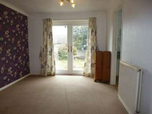  Image of 2 bedroom Flat to rent in Ramsey Close Barlaston Stoke-on-Trent ST12 at Ramsey Close Barlaston Stoke-On-Trent, ST12 9BS