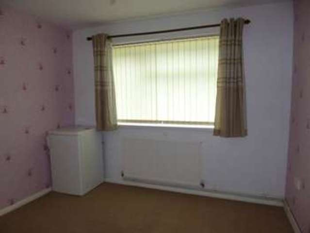  Image of 2 bedroom Flat to rent in Ramsey Close Barlaston Stoke-on-Trent ST12 at Ramsey Close Barlaston Stoke-On-Trent, ST12 9BS