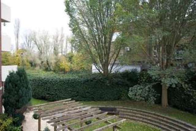  Image of 2 bedroom Apartment to rent in Ray Park Road Maidenhead SL6 at Maidenhead Berkshire Maidenhead, SL6 8UP
