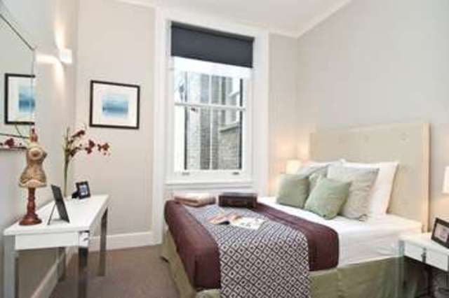  Image of 2 bedroom Flat to rent in Redcliffe Square London SW10 at Redcliffe Square  London, SW10 9JX