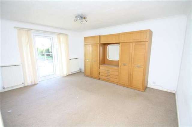 Image of 2 bedroom Flat for sale in Rogate Road Worthing BN13 at Durrington, BN13 2EF
