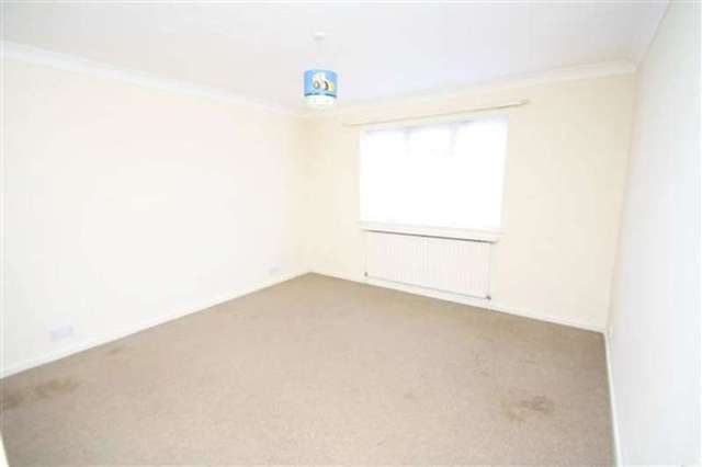  Image of 2 bedroom Flat for sale in Rogate Road Worthing BN13 at Durrington, BN13 2EF