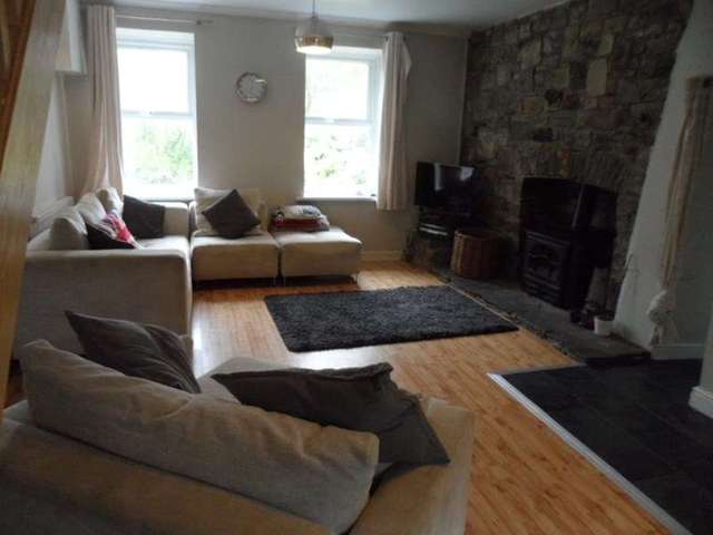  Image of 5 bedroom Property for sale in Rhiwfawr Road Lower Cwmtwrch Swansea SA9 at Rhiwfawr Road Lower Cwmtwrch Swansea, SA9 2QY
