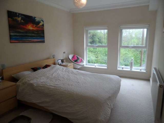  Image of 5 bedroom Property for sale in Rhiwfawr Road Lower Cwmtwrch Swansea SA9 at Rhiwfawr Road Lower Cwmtwrch Swansea, SA9 2QY