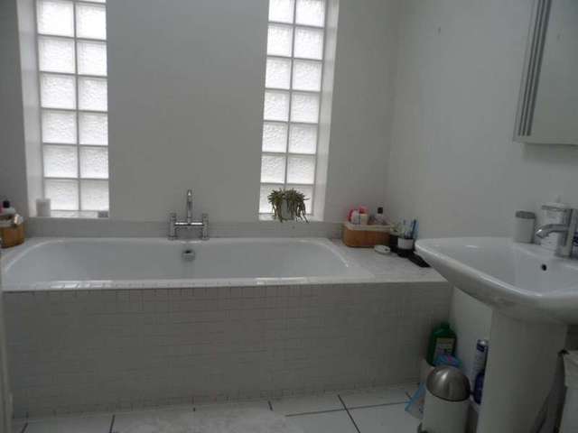  Image of 5 bedroom Property for sale in Rhiwfawr Road Lower Cwmtwrch Swansea SA9 at Rhiwfawr Road Lower Cwmtwrch Swansea, SA9 2QY