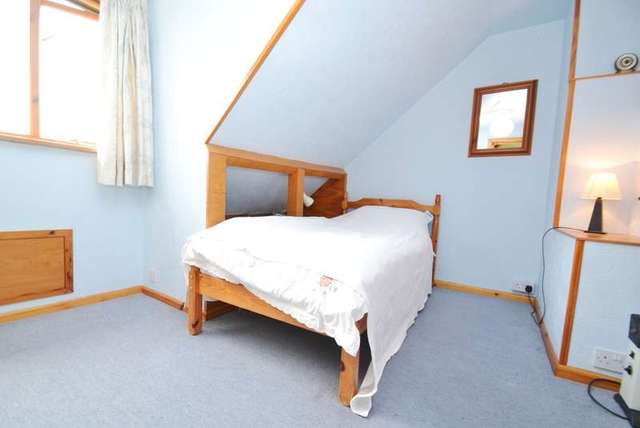  Image of 5 bedroom Semi-Detached house for sale in Eastfield Lane Ringwood BH24 at Ringwood, BH24 1UN