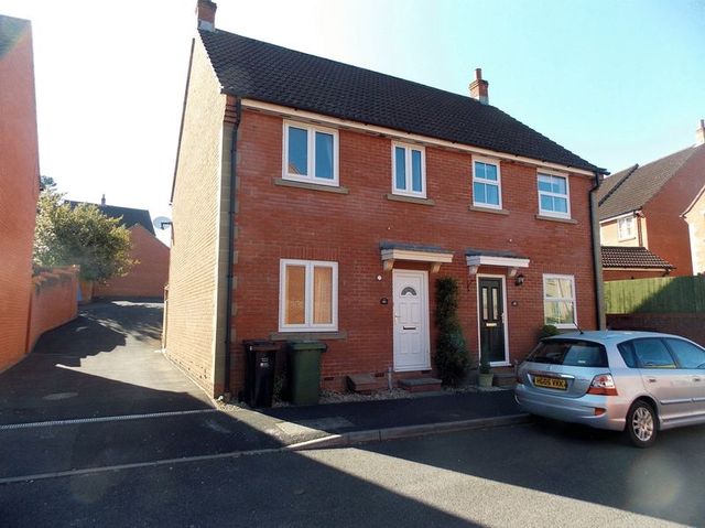  Image of 3 bedroom Semi-Detached house to rent in Rivers Reach Frome BA11 at Rivers Reach  Frome, BA11 1AQ