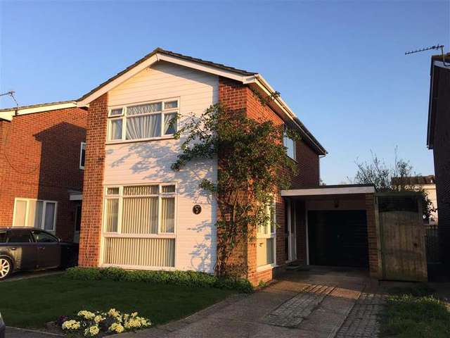  Image of 3 bedroom Detached house for sale in Robins Close Hythe CT21 at Hythe Kent Hythe, CT21 6QP