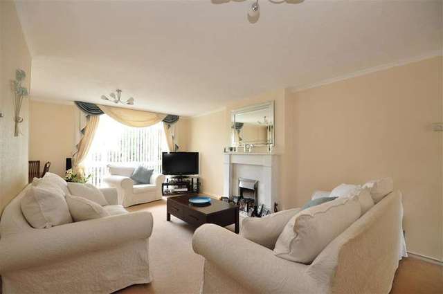  Image of 3 bedroom Detached house for sale in Robins Close Hythe CT21 at Hythe Kent Hythe, CT21 6QP