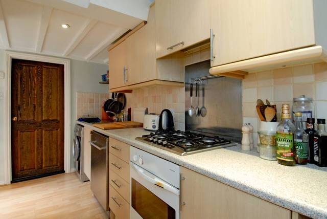  Image of 1 bedroom Ground Flat to rent in Rockley Road London W14 at Rockley Road  London, W14 0BT