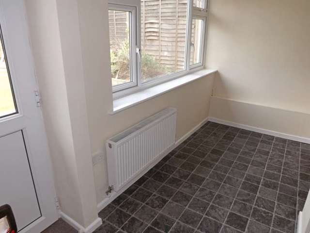  Image of 3 bedroom End of Terrace for sale in Rose Bank Evesham WR11 at Rosebank  Evesham, WR11 3BG