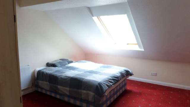  Image of 4 bedroom Detached house to rent in Routh Street London E6 at Routh Street Beckton London, E6 5XX