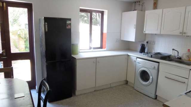  Image of 4 bedroom Detached house to rent in Routh Street London E6 at Routh Street Beckton London, E6 5XX