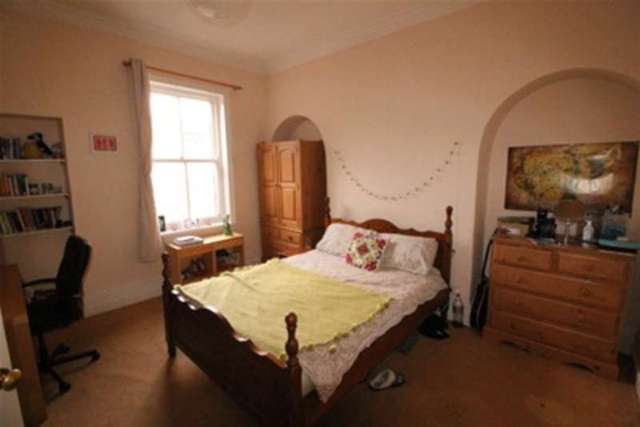  Image of 4 bedroom Maisonette to rent in Sanderson Road Jesmond Newcastle upon Tyne NE2 at Newcastle upon Tyne, NE2 2DR