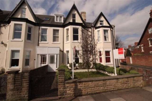  Image of 4 bedroom Maisonette to rent in Sanderson Road Jesmond Newcastle upon Tyne NE2 at Newcastle upon Tyne, NE2 2DR