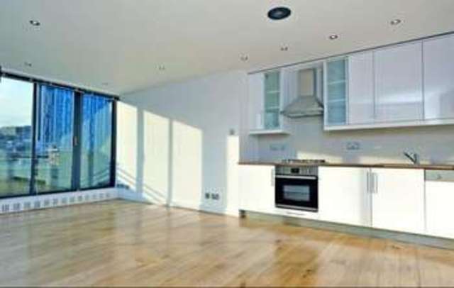  Image of 1 bedroom Flat to rent in Thrawl Street London E1 at Saxon House Whitechapel London, E1 6RW