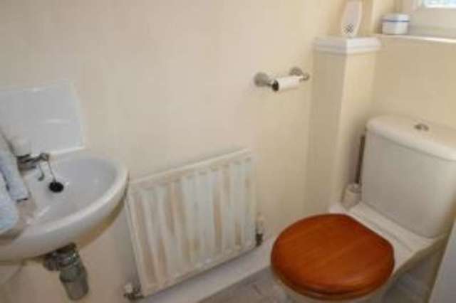  Image of 2 bedroom Terraced house for sale in Scalloway Road Gartcosh Glasgow G69 at Gartcosh Glasgow Gartcosh, G69 8LH