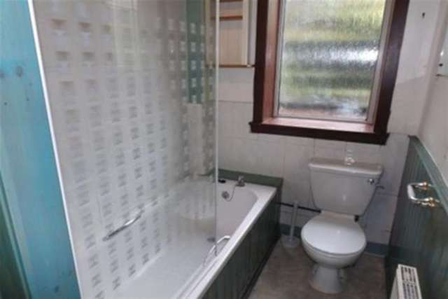  Image of 2 bedroom Flat to rent in Scott Street Dundee DD2 at Dundee, DD2 2AP