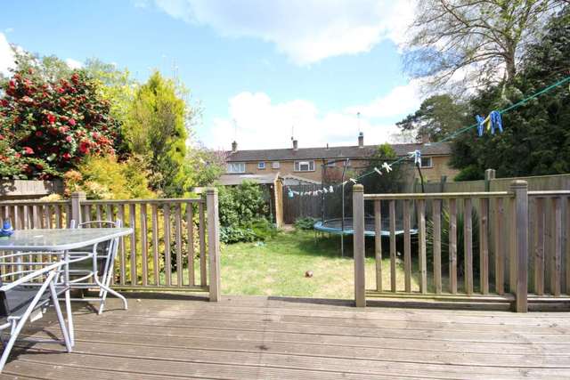  Image of 3 bedroom Detached house for sale in Segsbury Grove Bracknell RG12 at Segsbury Grove  Bracknell, RG12 9JL