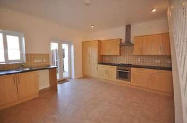  Image of 3 bedroom Terraced house to rent in Seymour Road Staple Hill Bristol BS16 at Seymour Road Staple Hill Bristol, BS16 4TG