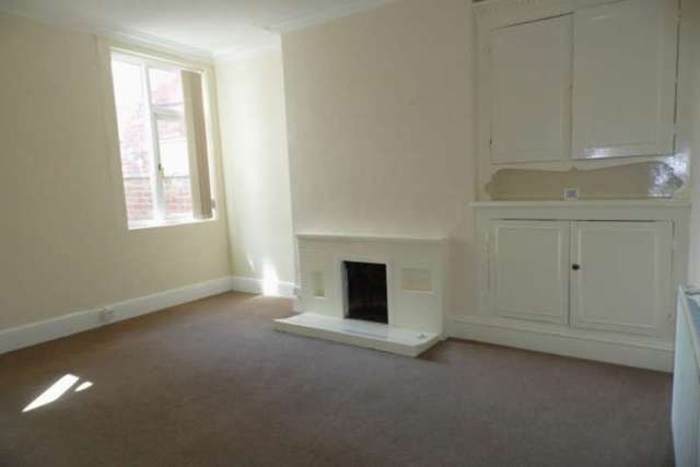  Image of 3 bedroom Terraced house for sale in Shadyside Balby Doncaster DN4 at SHADYSIDE HEXTHORPE DONCASTER, DN4 0DH