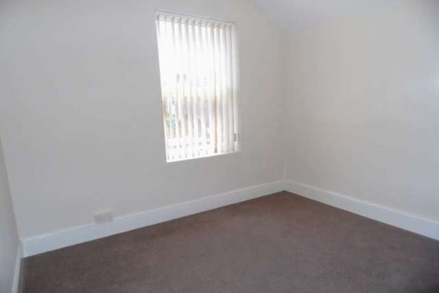  Image of 3 bedroom Terraced house for sale in Shadyside Balby Doncaster DN4 at SHADYSIDE HEXTHORPE DONCASTER, DN4 0DH