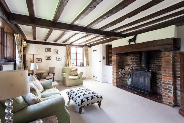  Image of 5 bedroom Detached house for sale in Sheephurst Lane Marden Tonbridge TN12 at Marden, TN12 9NT