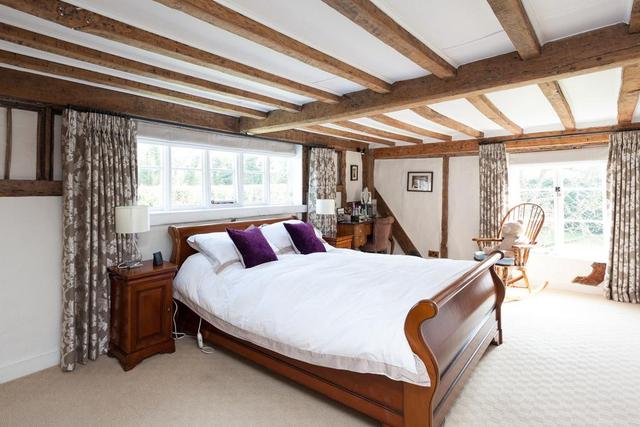  Image of 5 bedroom Detached house for sale in Sheephurst Lane Marden Tonbridge TN12 at Marden, TN12 9NT