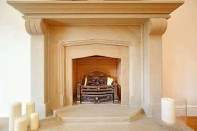  Image of 6 bedroom Detached house to rent in Shrubbs Hill Lane Ascot SL5 at Shrubbs Hill Lane  Sunningdale, SL5 0LD