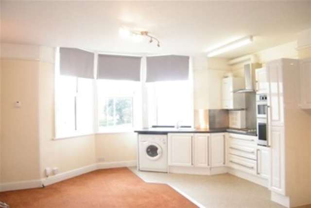  Image of 2 bedroom Flat to rent in Sidwell Street Exeter EX4 at Exeter, EX4 6PH