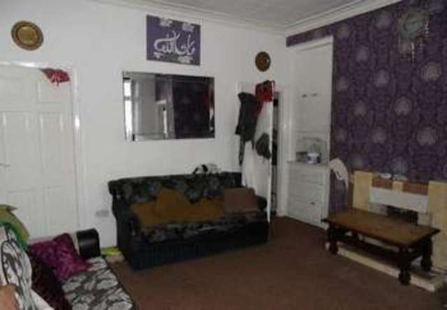  Image of 3 bedroom Terraced house for sale in Smiddles Lane Bradford BD5 at Smiddles Lane  Bradford, BD5 9NT