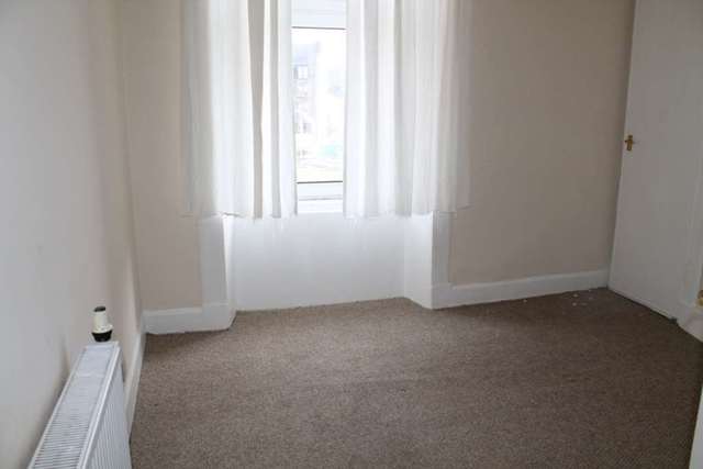  Image of 2 bedroom Flat to rent in Smithhills Street Paisley PA1 at Smithhill Street (  Paisley, PA1 1EB