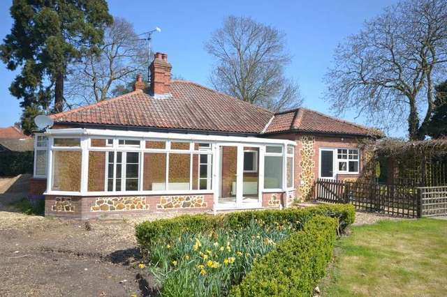  Image of 4 bedroom Detached house for sale in Nursery Lane South Wootton King