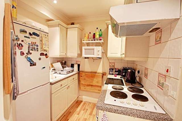  Image of 1 bedroom Property to rent in Southbury Road Enfield EN1 at Southbury Road  Enfield, EN1 1SA