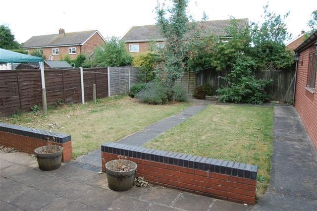  Image of 3 bedroom Semi-Detached house to rent in South View Avenue Brigg DN20 at South View Avenue Brigg Brigg, DN20 8PJ