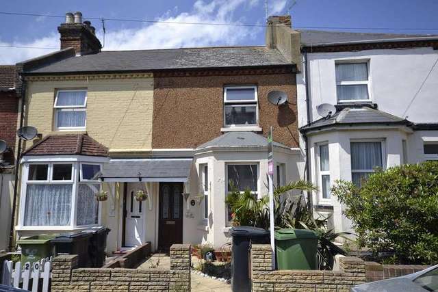  Image of 2 bedroom Detached house for sale in Springfield Road Bexhill-on-Sea TN40 at Bexhill On Sea, TN40 2BX