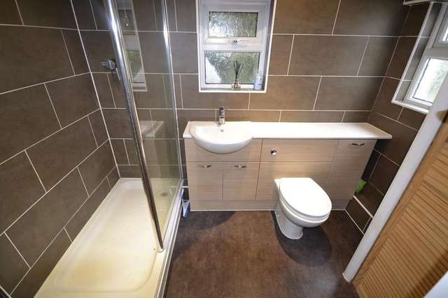  Image of 2 bedroom Detached house for sale in Springfield Road Bexhill-on-Sea TN40 at Bexhill On Sea, TN40 2BX