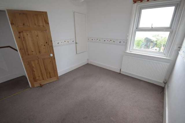  Image of 2 bedroom Detached house for sale in Springfield Road Bexhill-on-Sea TN40 at Bexhill On Sea, TN40 2BX