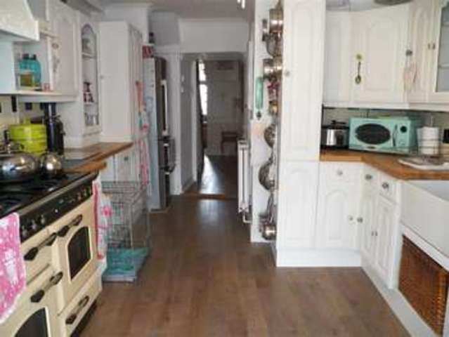 Image of 4 bedroom Property for sale in St. Helens Crescent Swansea SA1 at St Helens Crescent Brynmill Brynmill, SA1 4NA