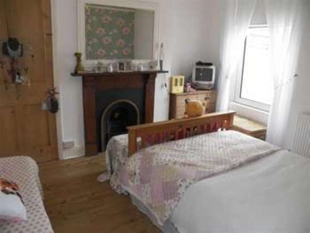 Image of 4 bedroom Property for sale in St. Helens Crescent Swansea SA1 at St Helens Crescent Brynmill Brynmill, SA1 4NA