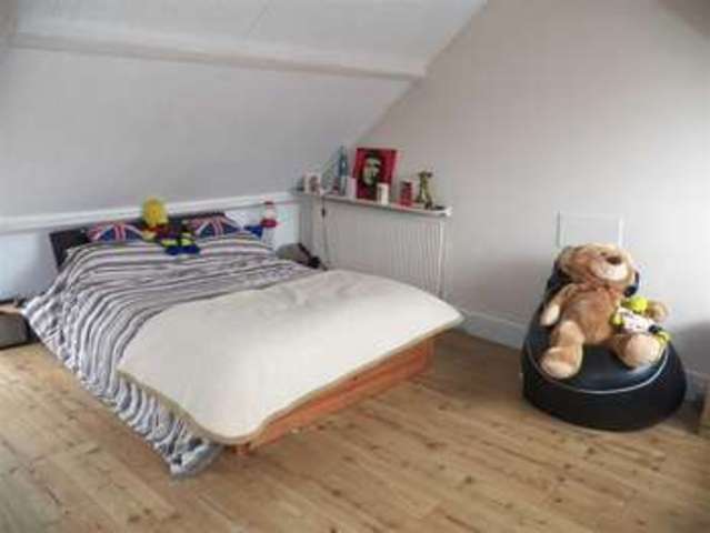  Image of 4 bedroom Property for sale in St. Helens Crescent Swansea SA1 at St Helens Crescent Brynmill Brynmill, SA1 4NA