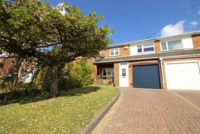  Image of 3 bedroom Semi-Detached house for sale in St. Peters Close Crabbs Cross Redditch B97 at Redditch Worcestershire Redditch, B97 5LE