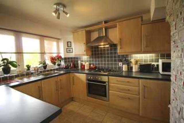  Image of 3 bedroom Semi-Detached house for sale in St. Peters Close Crabbs Cross Redditch B97 at Redditch Worcestershire Redditch, B97 5LE